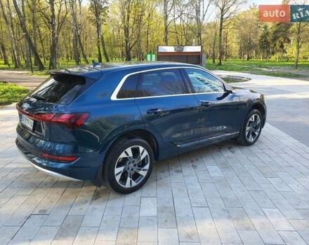 Синий Ауди E-Tron, объемом двигателя 0 л и пробегом 94 тыс. км за 28500 $, фото 9 на Automoto.ua