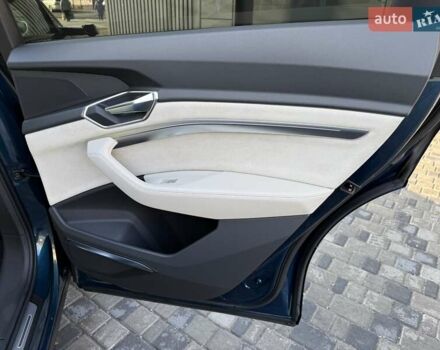Синій Ауді E-Tron, об'ємом двигуна 0 л та пробігом 56 тис. км за 34000 $, фото 9 на Automoto.ua