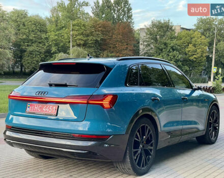 Синий Ауди E-Tron, объемом двигателя 0 л и пробегом 49 тыс. км за 35490 $, фото 6 на Automoto.ua