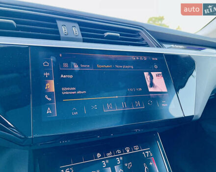 Синій Ауді E-Tron, об'ємом двигуна 0 л та пробігом 97 тис. км за 27900 $, фото 28 на Automoto.ua