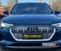 Синий Ауди E-Tron, объемом двигателя 71 л и пробегом 139 тыс. км за 27000 $, фото 1 на Automoto.ua