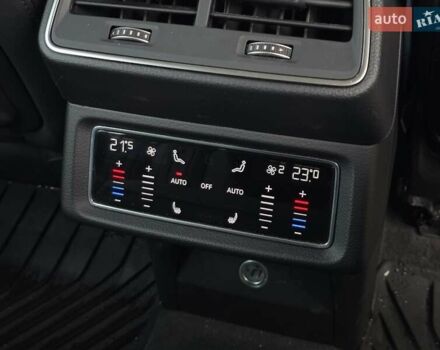 Ауди E-Tron 2019 в Тернополе на Automoto.ua Синий Ауди E-Tron, объемом двигателя 0 л и пробегом 119 тыс. км за 29499 $, фото 41 на Automoto.ua