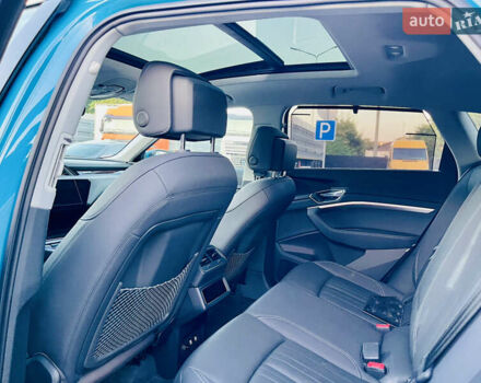 Синій Ауді E-Tron, об'ємом двигуна 0 л та пробігом 97 тис. км за 27900 $, фото 12 на Automoto.ua