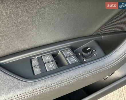 Синій Ауді E-Tron, об'ємом двигуна 0 л та пробігом 104 тис. км за 23800 $, фото 51 на Automoto.ua