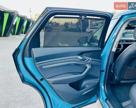 Синій Ауді E-Tron, об'ємом двигуна 0 л та пробігом 97 тис. км за 27900 $, фото 10 на Automoto.ua