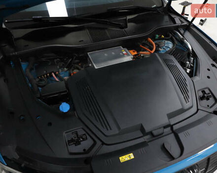 Синий Ауди E-Tron, объемом двигателя 0 л и пробегом 80 тыс. км за 28900 $, фото 135 на Automoto.ua