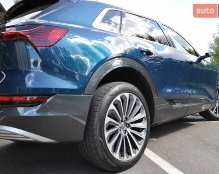 Синий Ауди E-Tron, объемом двигателя 0 л и пробегом 79 тыс. км за 34000 $, фото 33 на Automoto.ua