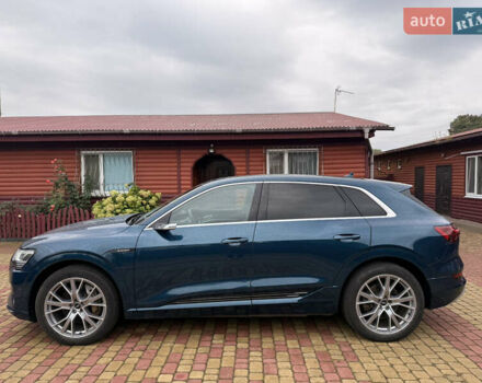 Синий Ауди E-Tron, объемом двигателя 0 л и пробегом 80 тыс. км за 33000 $, фото 13 на Automoto.ua