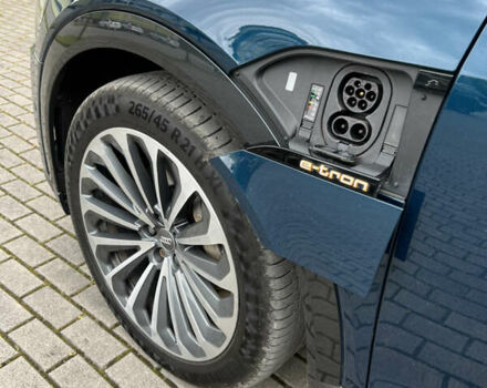 Синій Ауді E-Tron, об'ємом двигуна 0 л та пробігом 145 тис. км за 30000 $, фото 7 на Automoto.ua