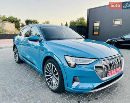 Синій Ауді E-Tron, об'ємом двигуна 0 л та пробігом 97 тис. км за 27900 $, фото 2 на Automoto.ua