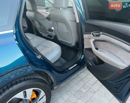 Синий Ауди E-Tron, объемом двигателя 0 л и пробегом 76 тыс. км за 34000 $, фото 23 на Automoto.ua