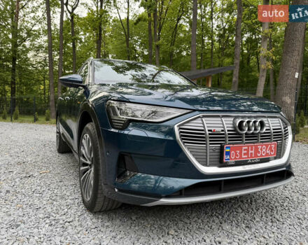 Синій Ауді E-Tron, об'ємом двигуна 0 л та пробігом 165 тис. км за 24900 $, фото 23 на Automoto.ua