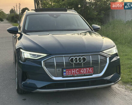 Синій Ауді E-Tron, об'ємом двигуна 0 л та пробігом 104 тис. км за 23800 $, фото 3 на Automoto.ua