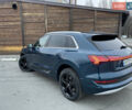 Синий Ауди E-Tron, объемом двигателя 0 л и пробегом 173 тыс. км за 30500 $, фото 1 на Automoto.ua