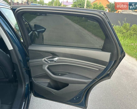 Синій Ауді E-Tron, об'ємом двигуна 0 л та пробігом 104 тис. км за 23800 $, фото 44 на Automoto.ua