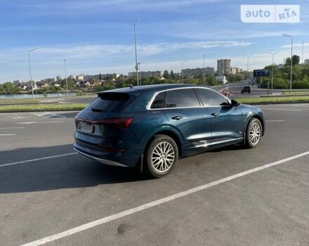 Синий Ауди E-Tron, объемом двигателя 0 л и пробегом 186 тыс. км за 26000 $, фото 5 на Automoto.ua