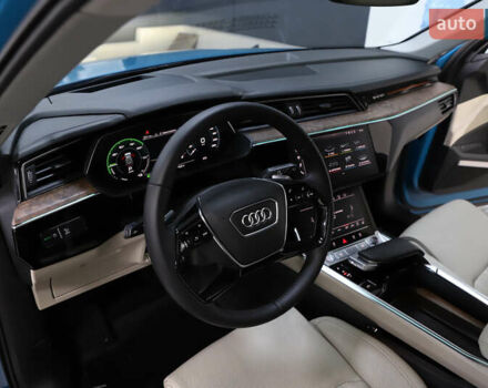 Синий Ауди E-Tron, объемом двигателя 0 л и пробегом 80 тыс. км за 28900 $, фото 79 на Automoto.ua