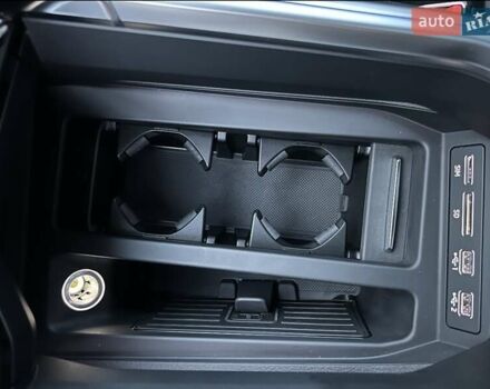 Синій Ауді E-Tron, об'ємом двигуна 0 л та пробігом 101 тис. км за 33500 $, фото 7 на Automoto.ua