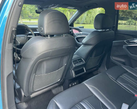 Синий Ауди E-Tron, объемом двигателя 0 л и пробегом 49 тыс. км за 35490 $, фото 19 на Automoto.ua