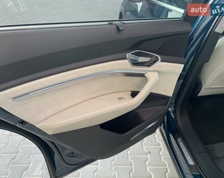 Синій Ауді E-Tron, об'ємом двигуна 0 л та пробігом 30 тис. км за 29900 $, фото 21 на Automoto.ua