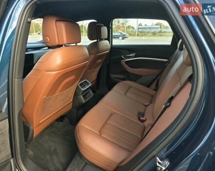 Синій Ауді E-Tron, об'ємом двигуна 0 л та пробігом 67 тис. км за 29799 $, фото 11 на Automoto.ua