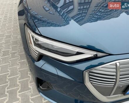 Синій Ауді E-Tron, об'ємом двигуна 0 л та пробігом 30 тис. км за 29900 $, фото 6 на Automoto.ua