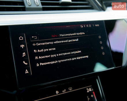Синій Ауді E-Tron, об'ємом двигуна 0 л та пробігом 66 тис. км за 37500 $, фото 41 на Automoto.ua