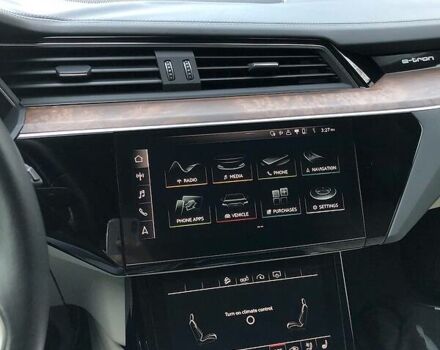 Синий Ауди E-Tron, объемом двигателя 0 л и пробегом 62 тыс. км за 32900 $, фото 21 на Automoto.ua