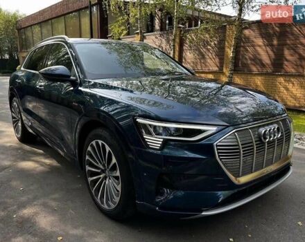 Синий Ауди E-Tron, объемом двигателя 0 л и пробегом 43 тыс. км за 25000 $, фото 1 на Automoto.ua