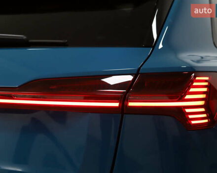 Синий Ауди E-Tron, объемом двигателя 0 л и пробегом 80 тыс. км за 28900 $, фото 60 на Automoto.ua