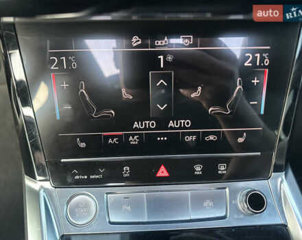 Синій Ауді E-Tron, об'ємом двигуна 0 л та пробігом 104 тис. км за 23800 $, фото 69 на Automoto.ua
