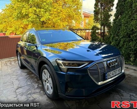 Синій Ауді E-Tron, об'ємом двигуна 0 л та пробігом 118 тис. км за 29000 $, фото 3 на Automoto.ua