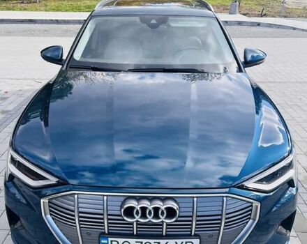 Синій Ауді E-Tron, об'ємом двигуна 0 л та пробігом 57 тис. км за 29950 $, фото 6 на Automoto.ua
