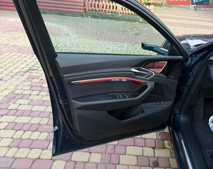 Синий Ауди E-Tron, объемом двигателя 0 л и пробегом 80 тыс. км за 33000 $, фото 105 на Automoto.ua