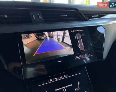 Синий Ауди E-Tron, объемом двигателя 0 л и пробегом 299 тыс. км за 23490 $, фото 31 на Automoto.ua