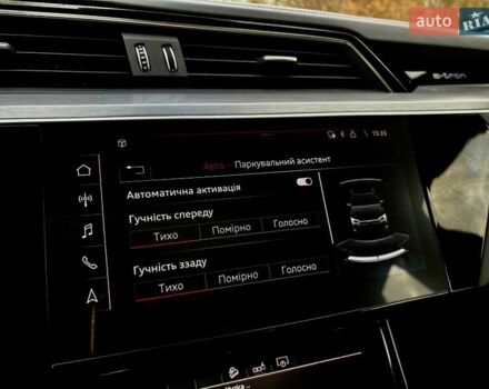 Синий Ауди E-Tron, объемом двигателя 0 л и пробегом 119 тыс. км за 29500 $, фото 53 на Automoto.ua