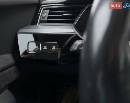 Синий Ауди E-Tron, объемом двигателя 0 л и пробегом 57 тыс. км за 28700 $, фото 13 на Automoto.ua