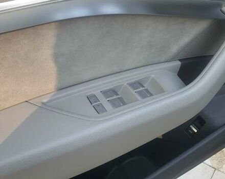 Синий Ауди E-Tron, объемом двигателя 0 л и пробегом 94 тыс. км за 28500 $, фото 22 на Automoto.ua