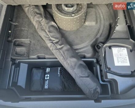 Синій Ауді E-Tron, об'ємом двигуна 0 л та пробігом 67 тис. км за 29799 $, фото 14 на Automoto.ua