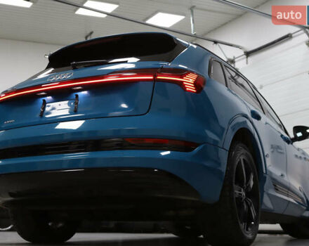 Синий Ауди E-Tron, объемом двигателя 0 л и пробегом 80 тыс. км за 28900 $, фото 51 на Automoto.ua