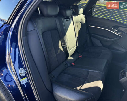 Синий Ауди E-Tron, объемом двигателя 0 л и пробегом 133 тыс. км за 23900 $, фото 83 на Automoto.ua