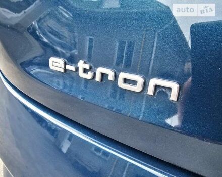 Синій Ауді E-Tron, об'ємом двигуна 0 л та пробігом 12 тис. км за 54000 $, фото 10 на Automoto.ua