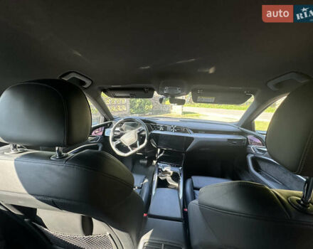 Синий Ауди E-Tron, объемом двигателя 0 л и пробегом 112 тыс. км за 29500 $, фото 16 на Automoto.ua