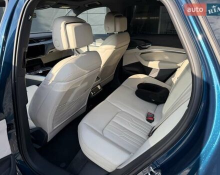 Синій Ауді E-Tron, об'ємом двигуна 0 л та пробігом 56 тис. км за 34000 $, фото 6 на Automoto.ua