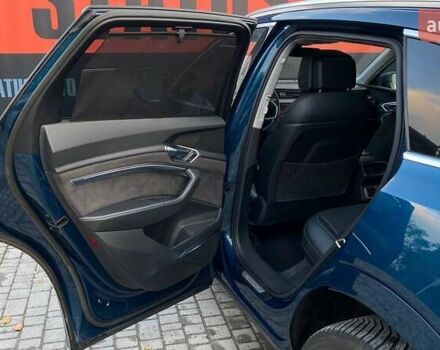 Синий Ауди E-Tron, объемом двигателя 0 л и пробегом 109 тыс. км за 30800 $, фото 26 на Automoto.ua