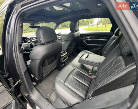 Синий Ауди E-Tron, объемом двигателя 0 л и пробегом 146 тыс. км за 25500 $, фото 15 на Automoto.ua