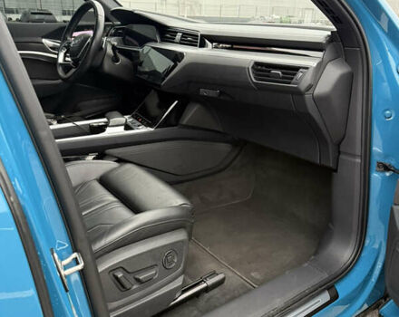 Синій Ауді E-Tron, об'ємом двигуна 0 л та пробігом 149 тис. км за 25500 $, фото 17 на Automoto.ua