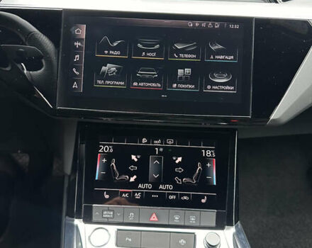 Синій Ауді E-Tron, об'ємом двигуна 0 л та пробігом 165 тис. км за 25900 $, фото 34 на Automoto.ua