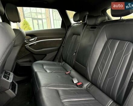 Синий Ауди E-Tron, объемом двигателя 0 л и пробегом 119 тыс. км за 29990 $, фото 31 на Automoto.ua