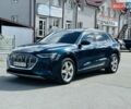 Ауді E-Tron 2019 у Тернополі на Automoto.ua Синій Ауді E-Tron, об'ємом двигуна 0 л та пробігом 200 тис. км за 21700 $, фото 4 на Automoto.ua